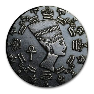 Nefertiti en plata