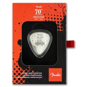 fender-stratocaster-70-años-pluma-de-plata